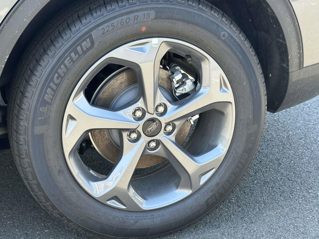 New 2026 Ford Escape ST-Line Select w/ Tech Pack #1 AWD/4WD image 8