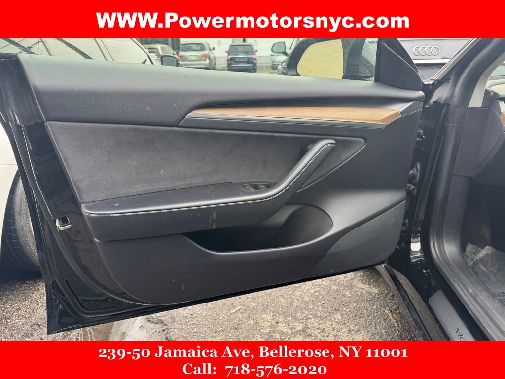 Used 2021 Tesla Model 3 Standard Range Plus RWD image 19
