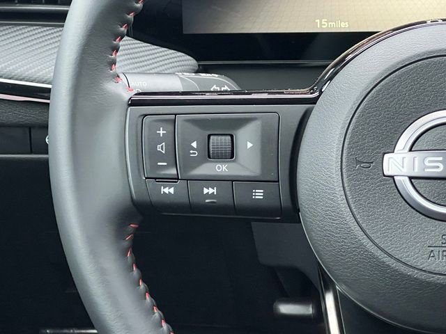 New 2025 Nissan Kicks SR image 28