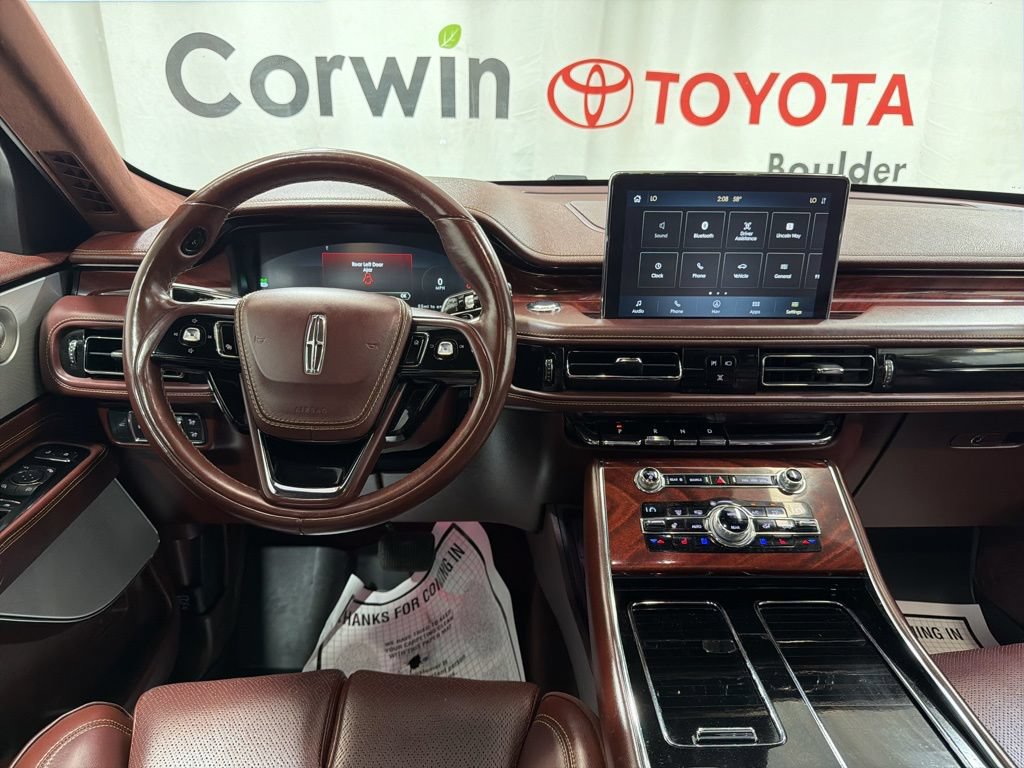 Used 2020 Lincoln Aviator Black Label w/ Dynamic Handling Package AWD/4WD image 24