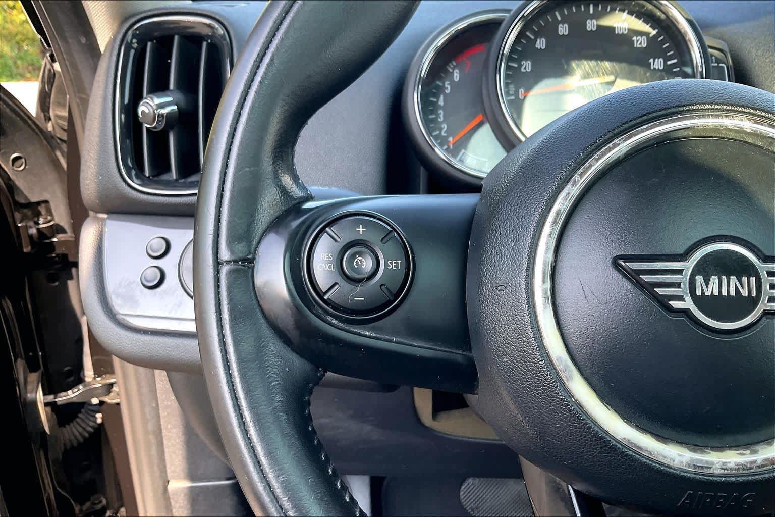 Used 2020 MINI Cooper Countryman ALL4 AWD/4WD image 25