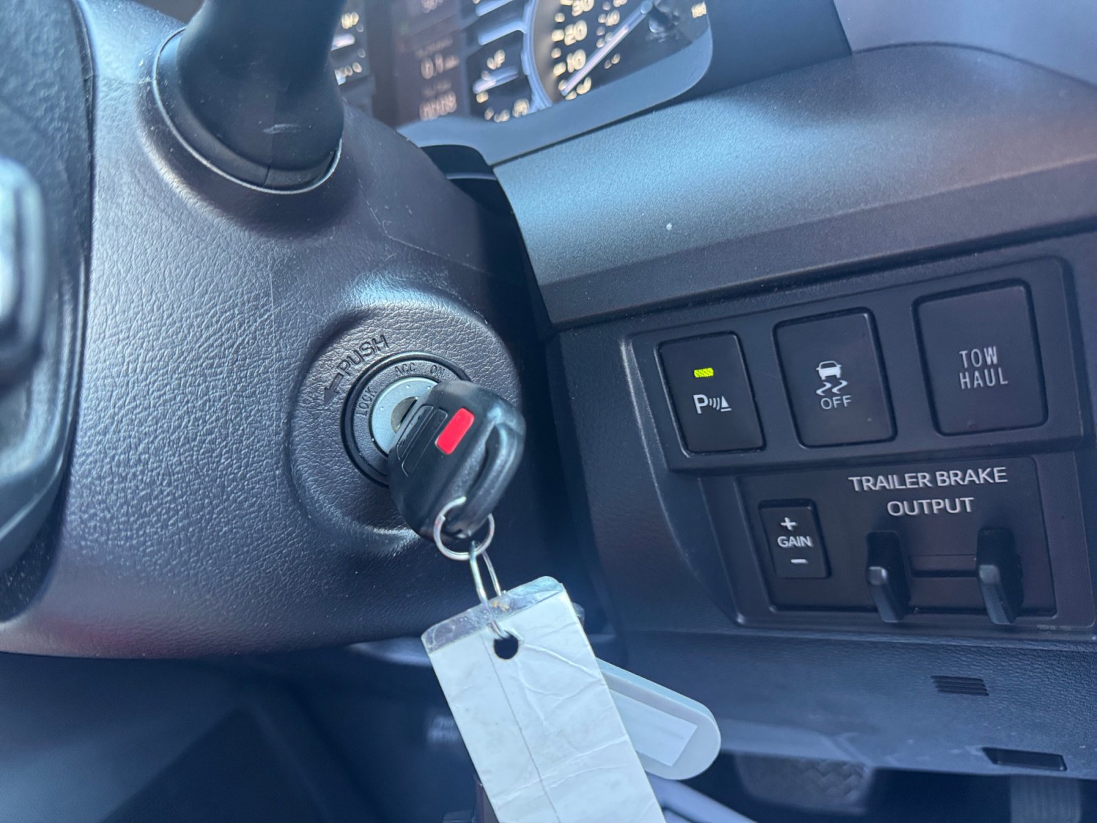 Used 2019 Toyota Tundra SR5 w/ TRD Sport Package image 30