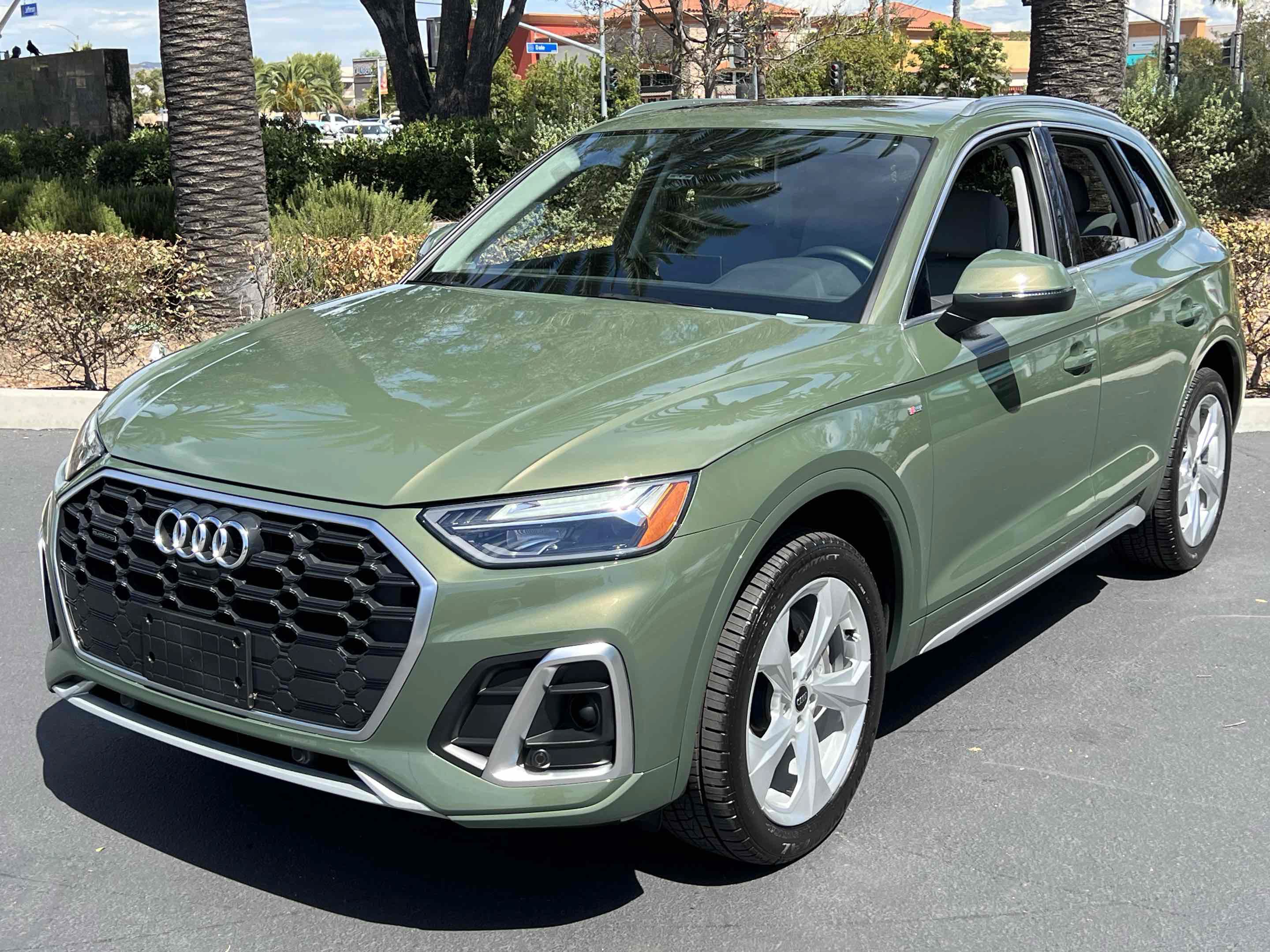 Used 2023 Audi Q5 2.0T Premium Plus AWD/4WD image 14