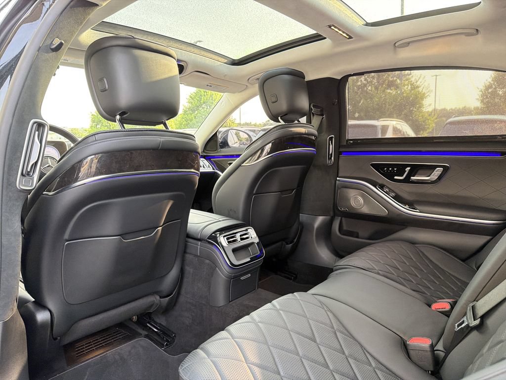 Used 2021 Mercedes-Benz S 580 4MATIC Sedan image 17