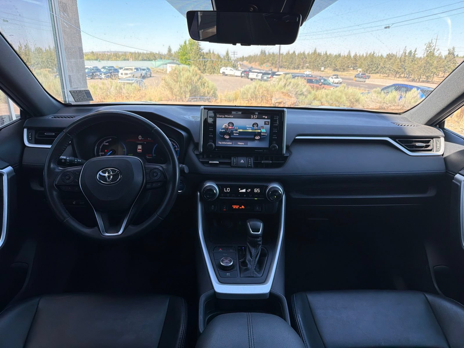 Used 2020 Toyota RAV4 XSE AWD/4WD image 10