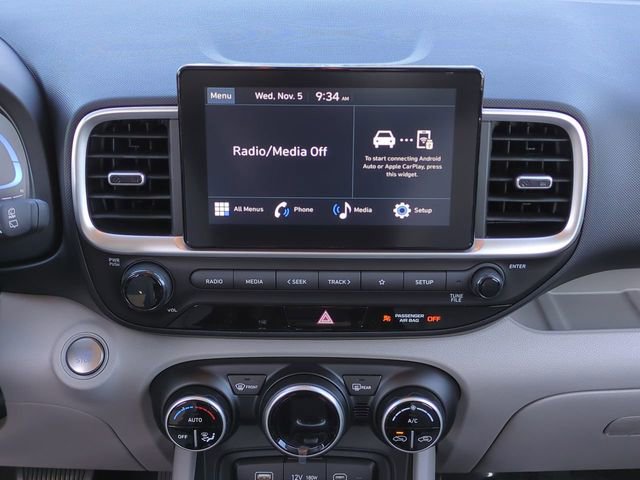 New 2026 Hyundai Venue SEL FWD image 17