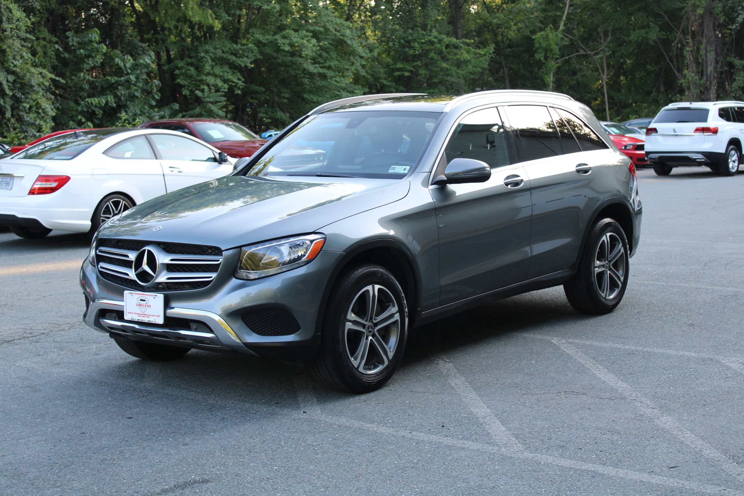 Used 2018 Mercedes-Benz GLC 300 4MATIC image 4