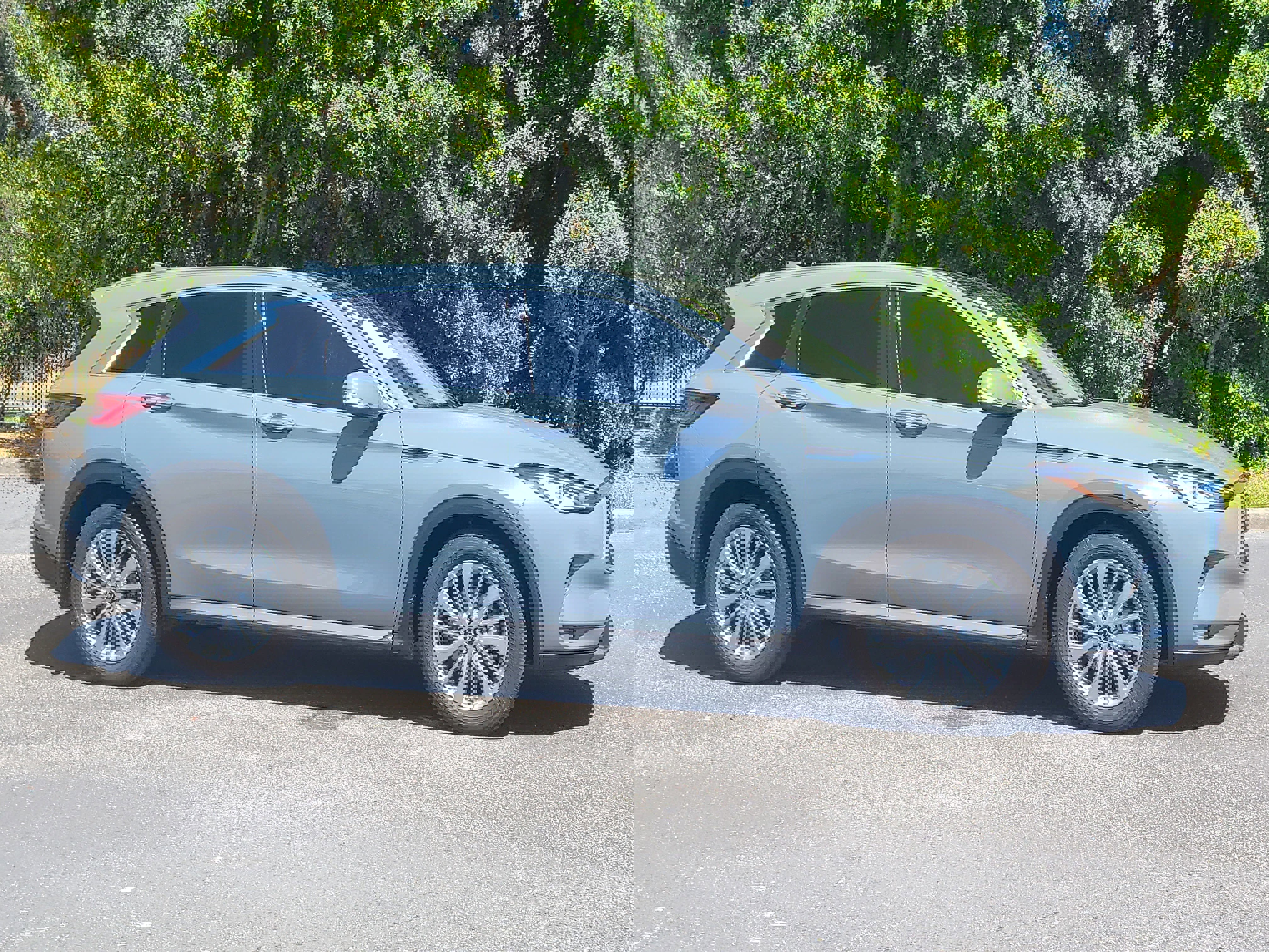 Used 2023 INFINITI QX50 Luxe FWD image 8