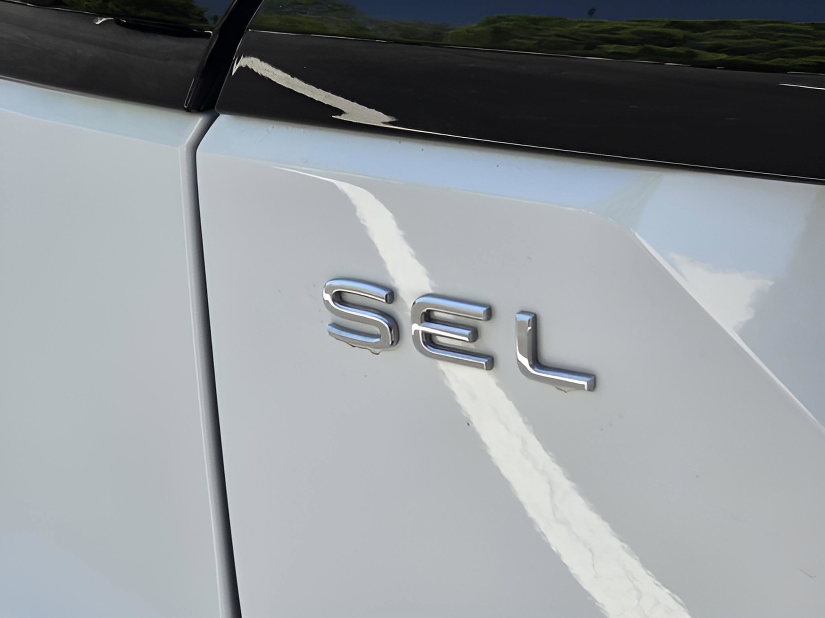 Used 2024 Volkswagen Atlas Peak Edition SEL image 30