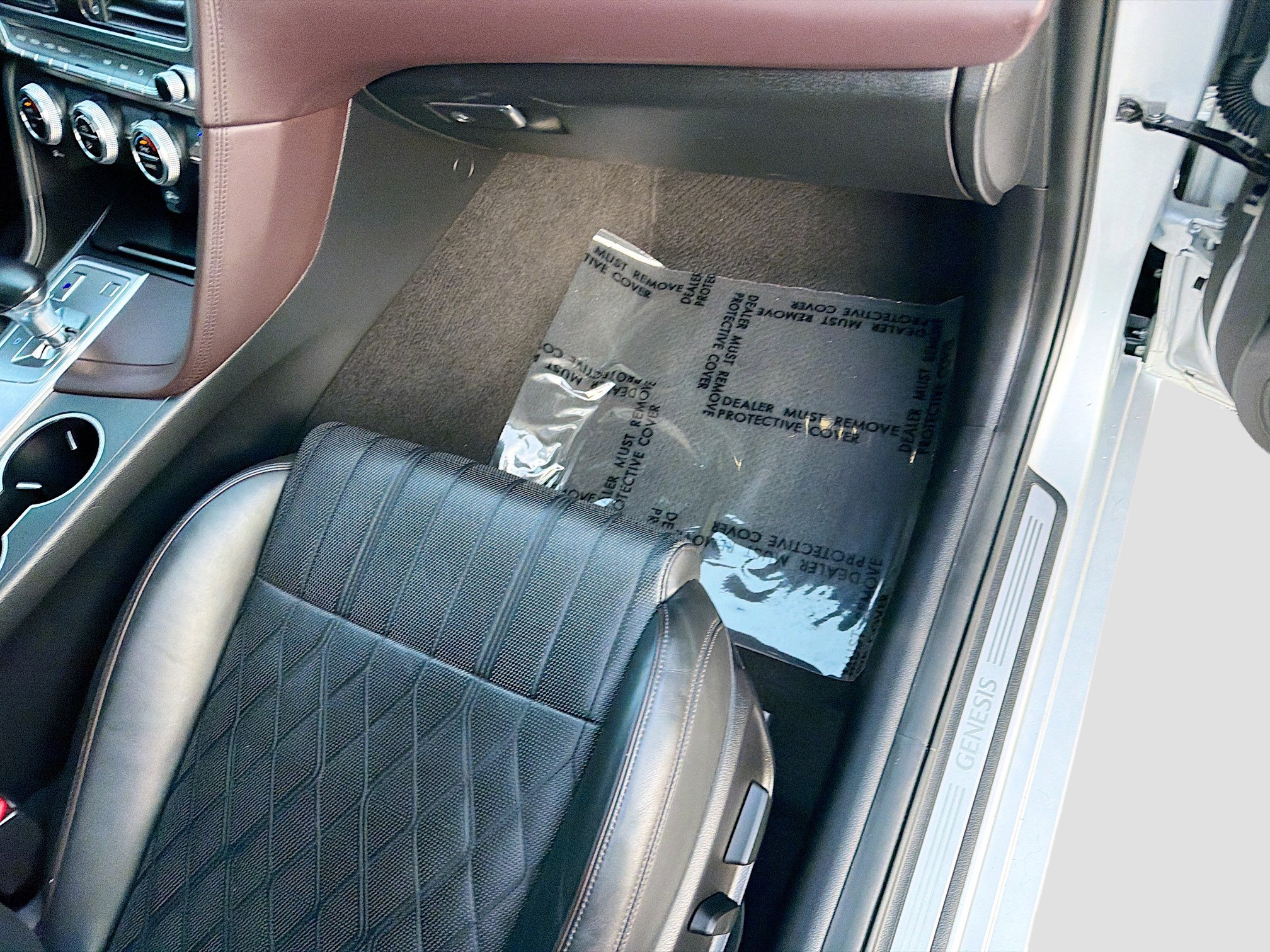 Used 2019 Genesis G70 2.0T Advanced w/ Dynamic Package image 32