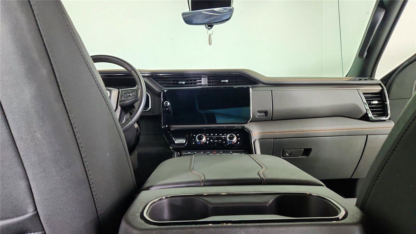 Used 2023 GMC Sierra 1500 AT4 w/ Technology Package image 22