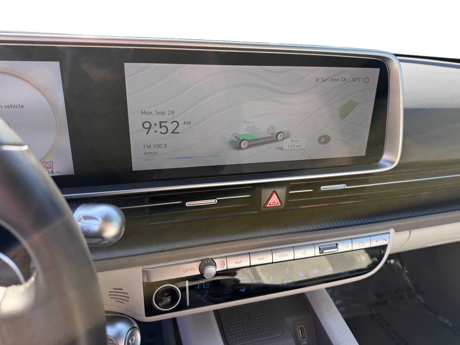 Used 2023 Hyundai Ioniq 6 SEL AWD/4WD image 12