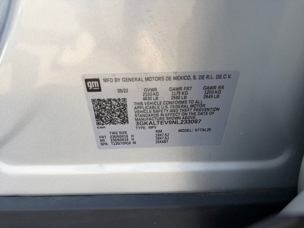 Used 2022 GMC Terrain SLE w/ Driver Convenience Package image 31