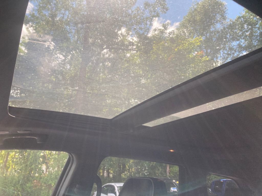 Used 2021 Jeep Grand Cherokee Overland image 25