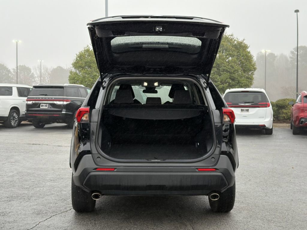 Used 2023 Toyota RAV4 XLE image 15