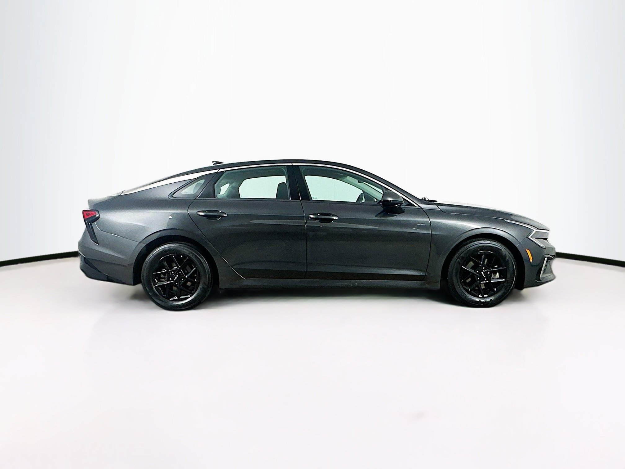 Used 2025 Kia K5 LXS FWD image 10