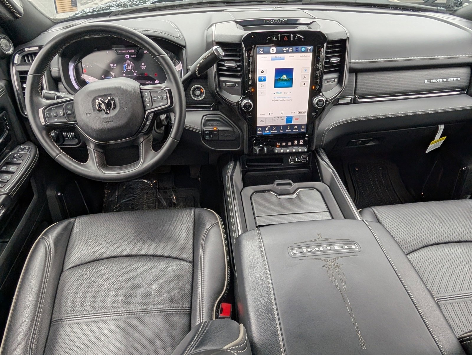 Used 2024 RAM 2500 Limited image 8