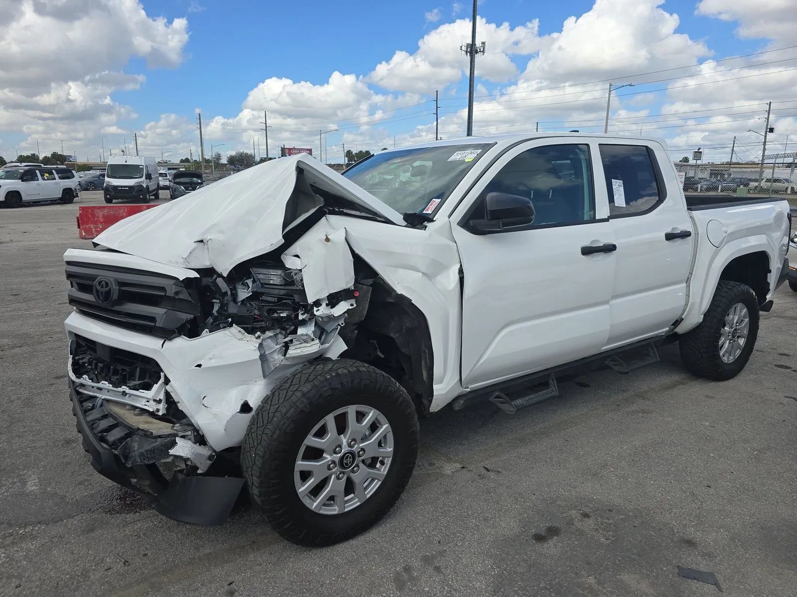 Used 2025 Toyota Tacoma SR image 2