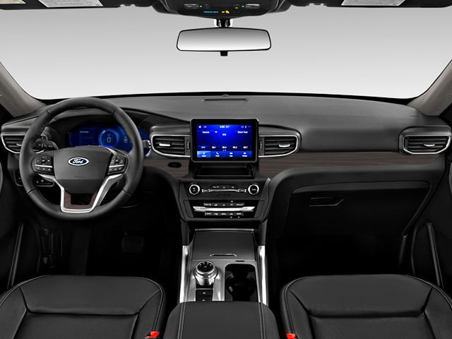 Used 2025 Ford Explorer Platinum w/ LUX Leather Package image 3