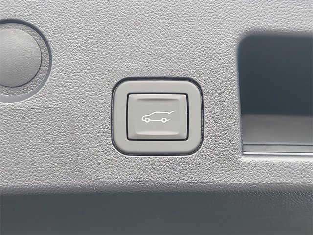 New 2026 Chevrolet Equinox LT w/ Convenience Package II image 11