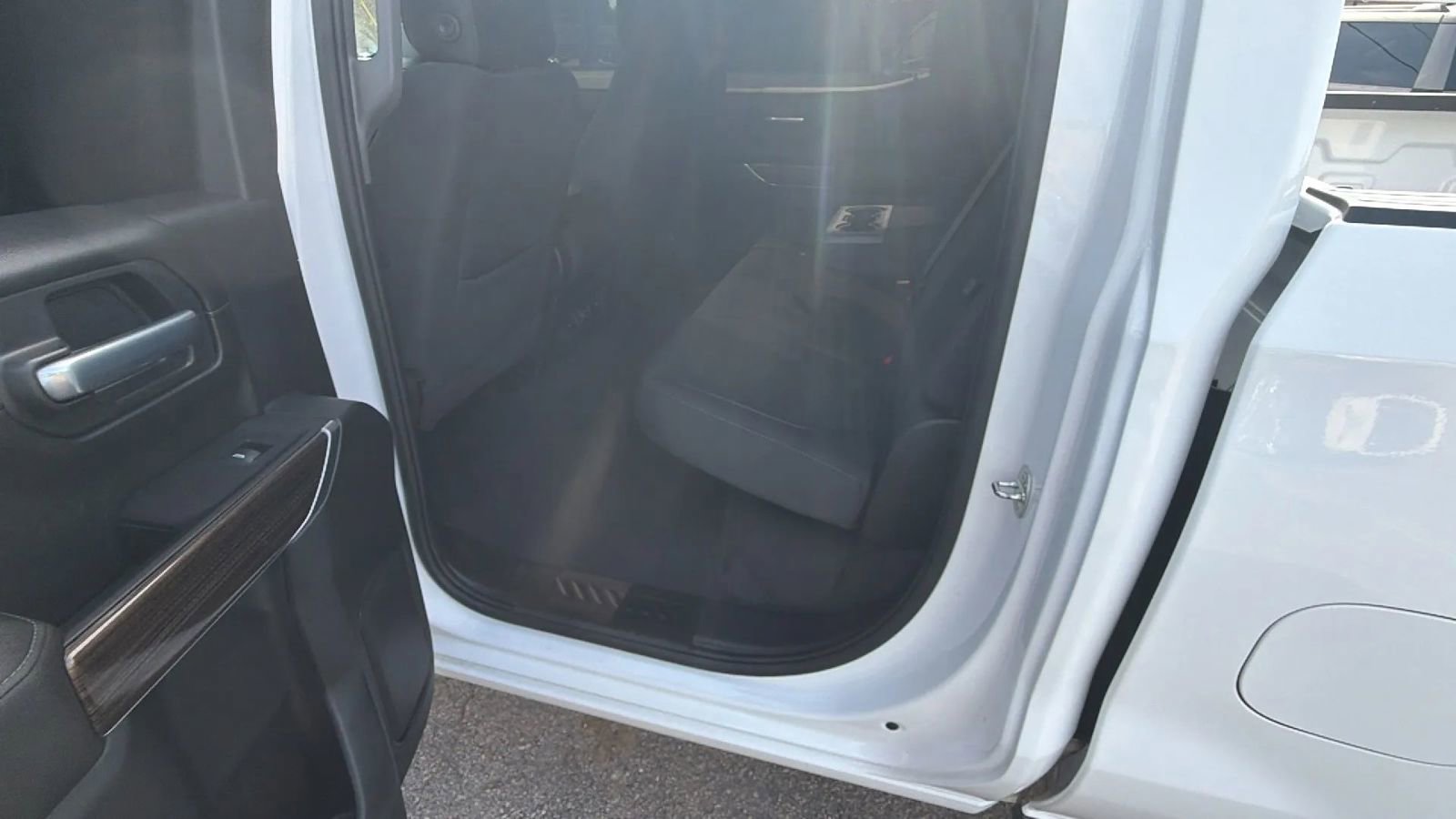 Used 2021 Chevrolet Silverado 1500 RST w/ Z71 Off-Road Package AWD/4WD image 27