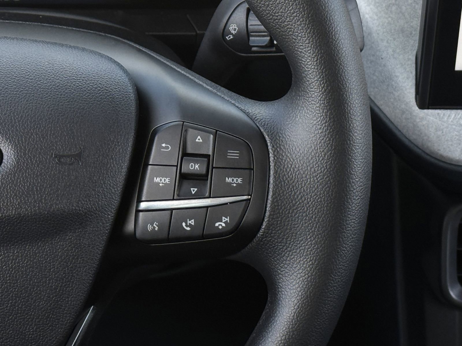 New 2026 Ford Maverick XLT image 14