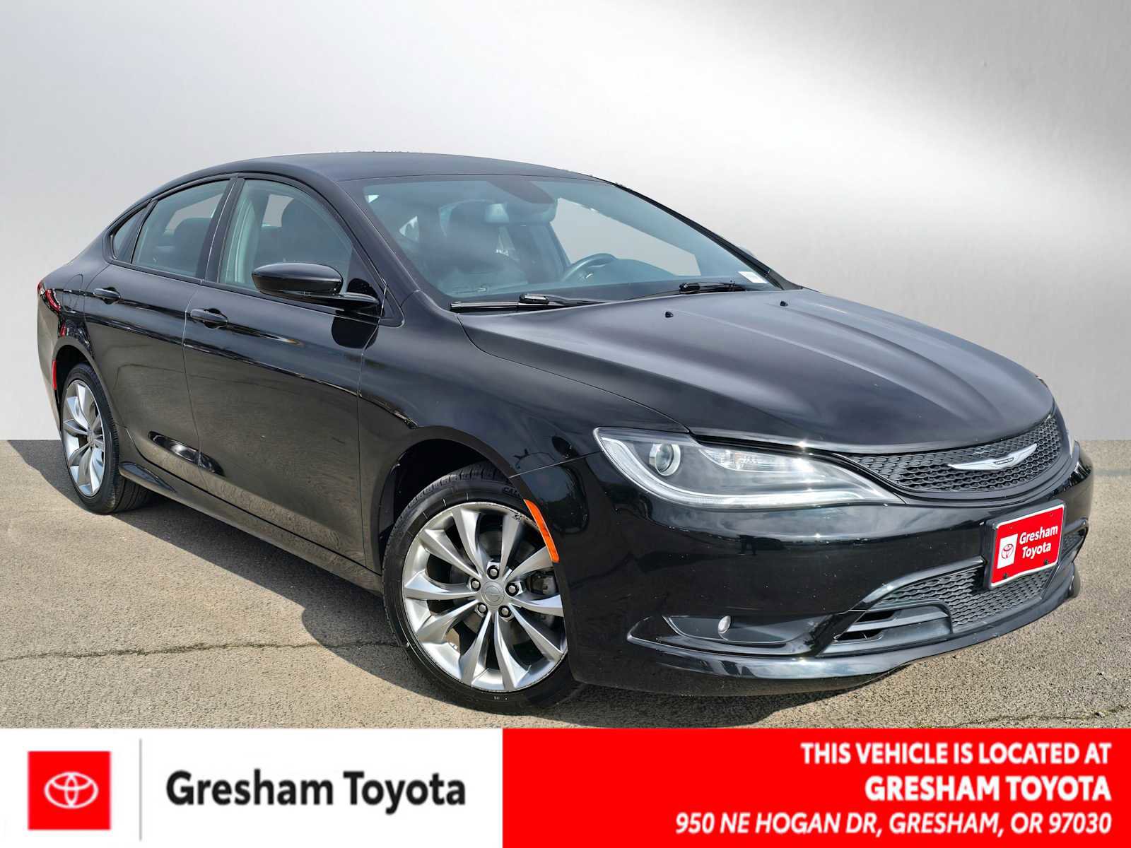 Used 2016 Chrysler 200 S