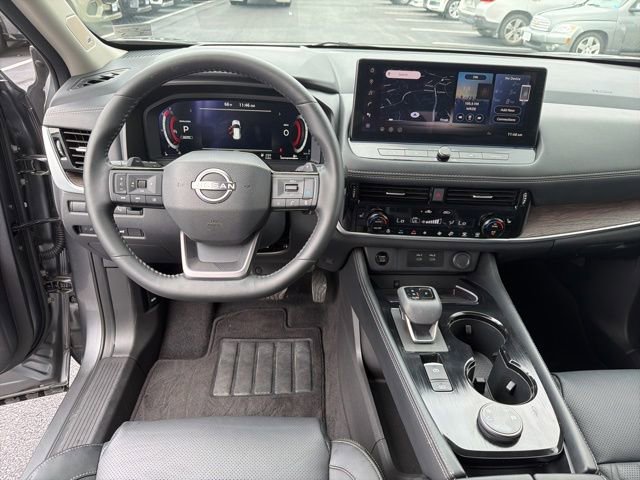 Used 2026 Nissan Rogue Platinum w/ Platinum Premium Package AWD/4WD image 20