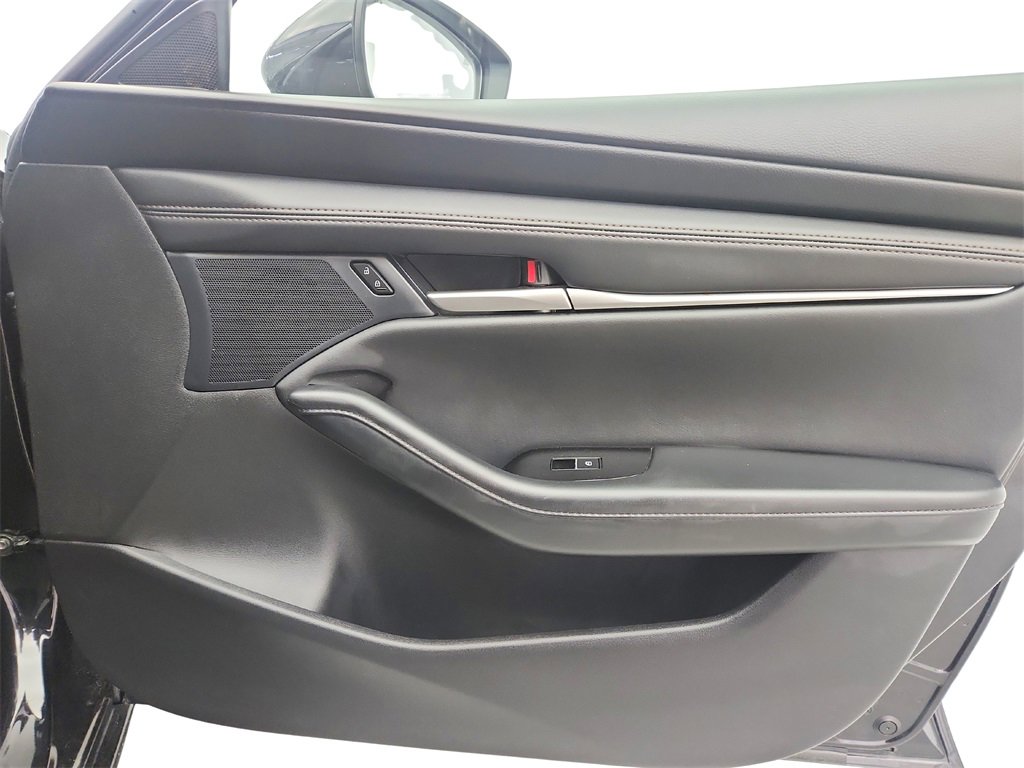 Used 2025 MAZDA MAZDA3 s image 24