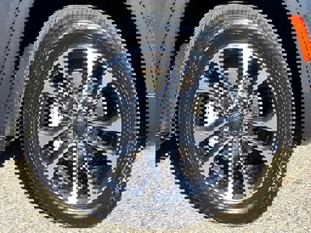 Used 2022 Jeep Grand Cherokee Overland w/ Luxury Tech Group IV image 10