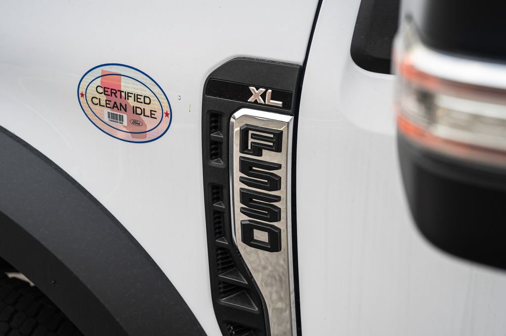 New 2026 Ford F550 4x4 Regular Cab Super Duty image 14