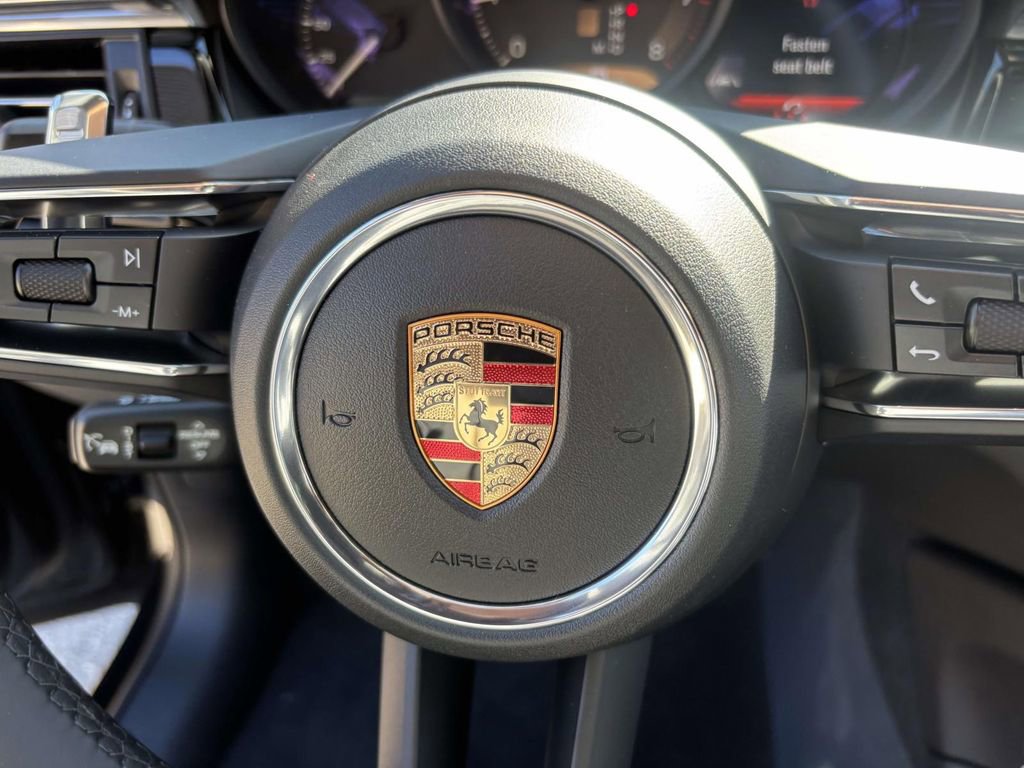 New 2026 Porsche Macan image 29