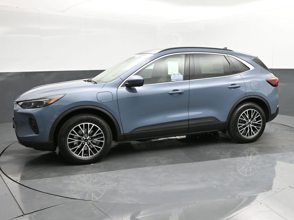 New 2024 Ford Escape SE w/ PHEV Premium Package image 2