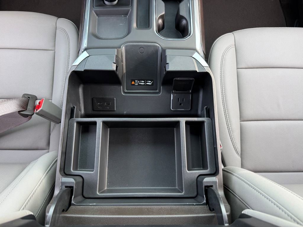 New 2026 GMC Sierra 1500 SLT w/ SLT Premium Package image 31