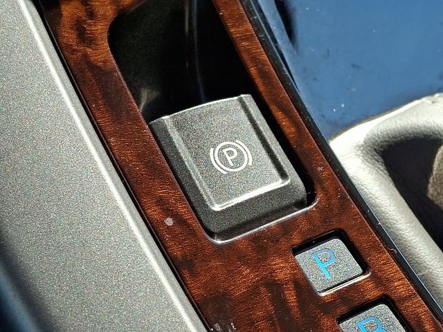 Used 2011 Buick LaCrosse CXL w/ Driver Confidence Package image 22