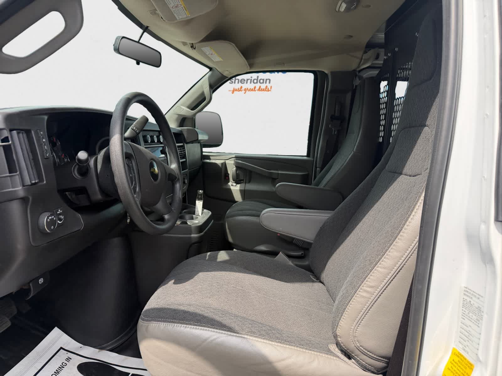 Used 2022 GMC Savana 2500 w/ Driver Convenience Package RWD image 11