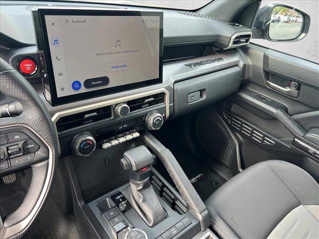 Certified 2025 Toyota Tacoma TRD Off-Road image 15