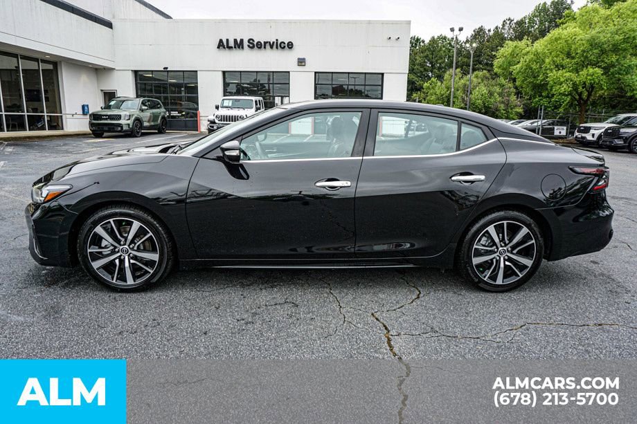 Used 2023 Nissan Maxima SV FWD image 7