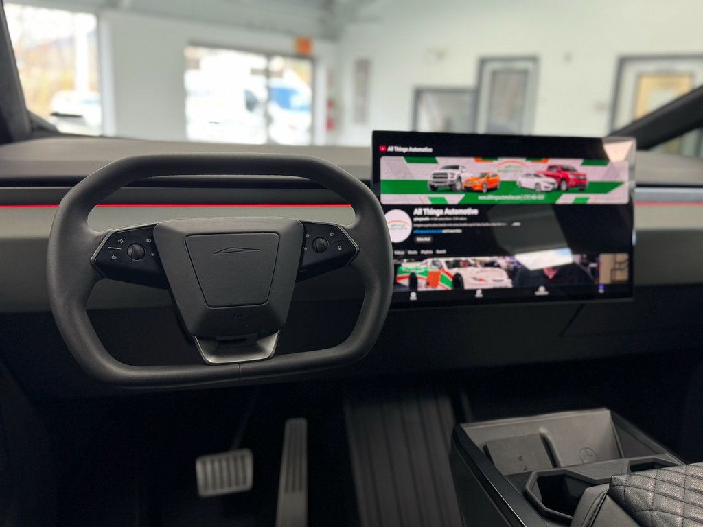 Used 2024 Tesla Cybertruck AWD Crew Cab image 16
