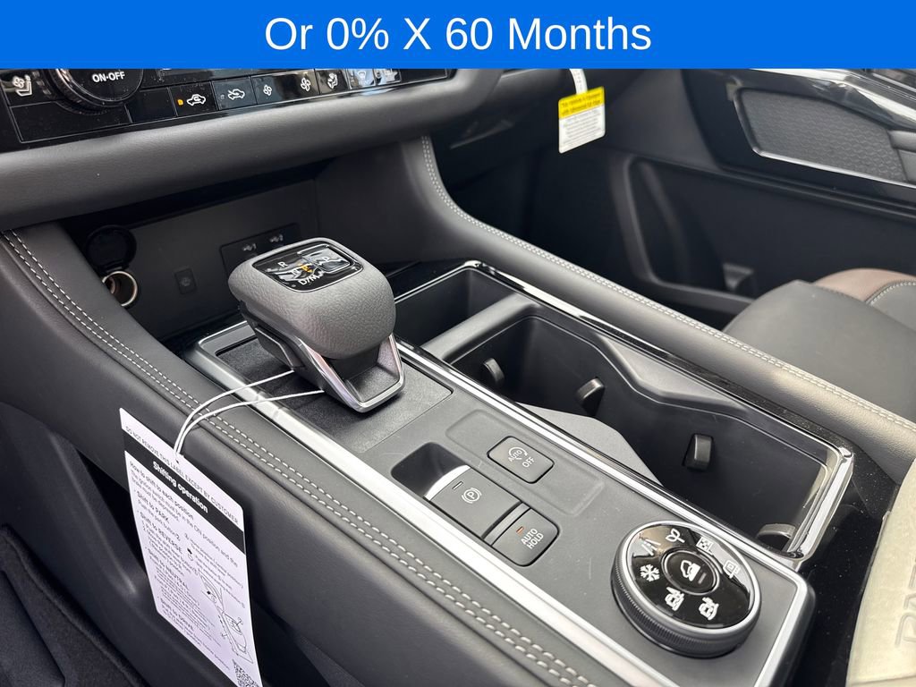 New 2026 Nissan Pathfinder Platinum image 24