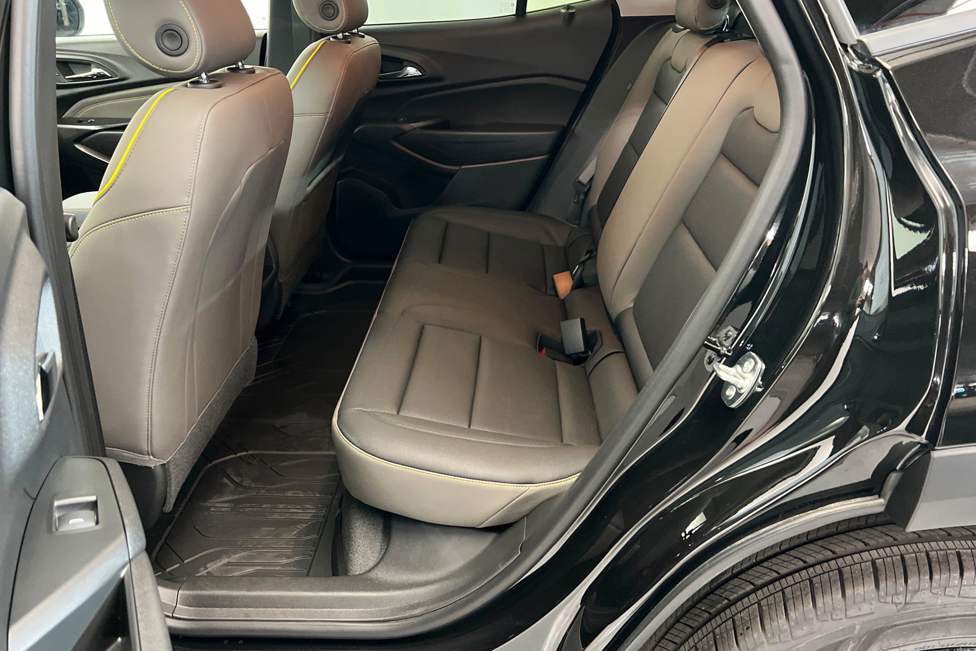 New 2026 Chevrolet Trax ACTIV w/ Driver Confidence Package image 22
