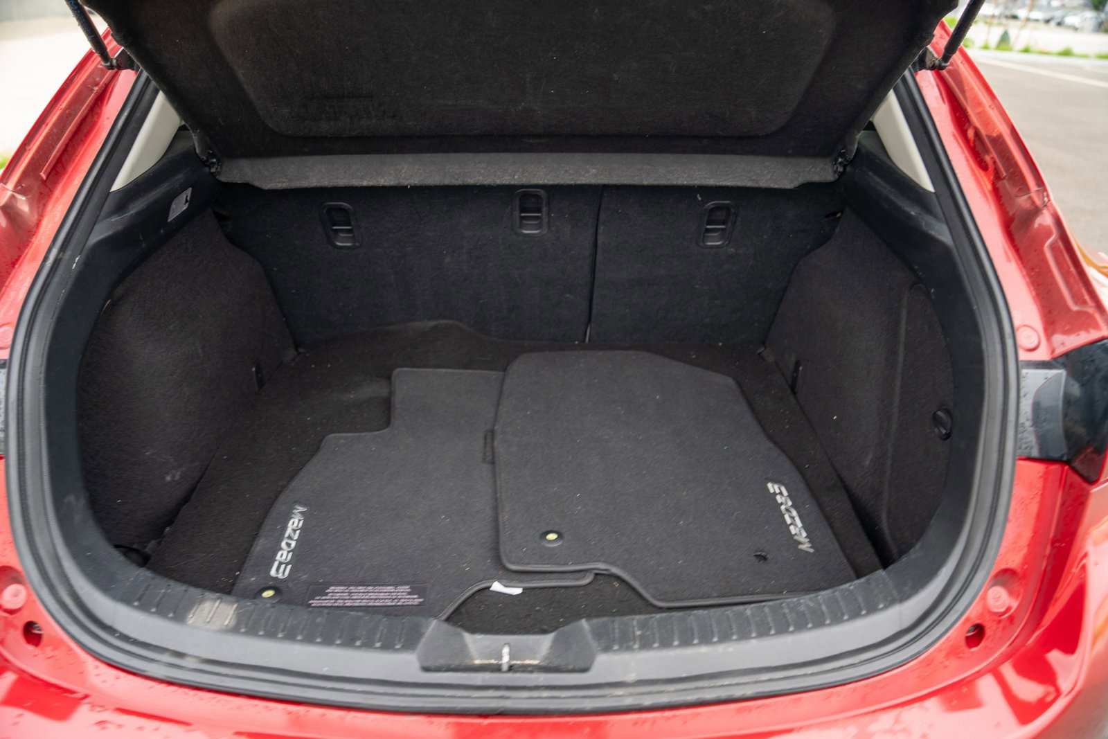 Used 2017 MAZDA MAZDA3 Grand Touring image 25