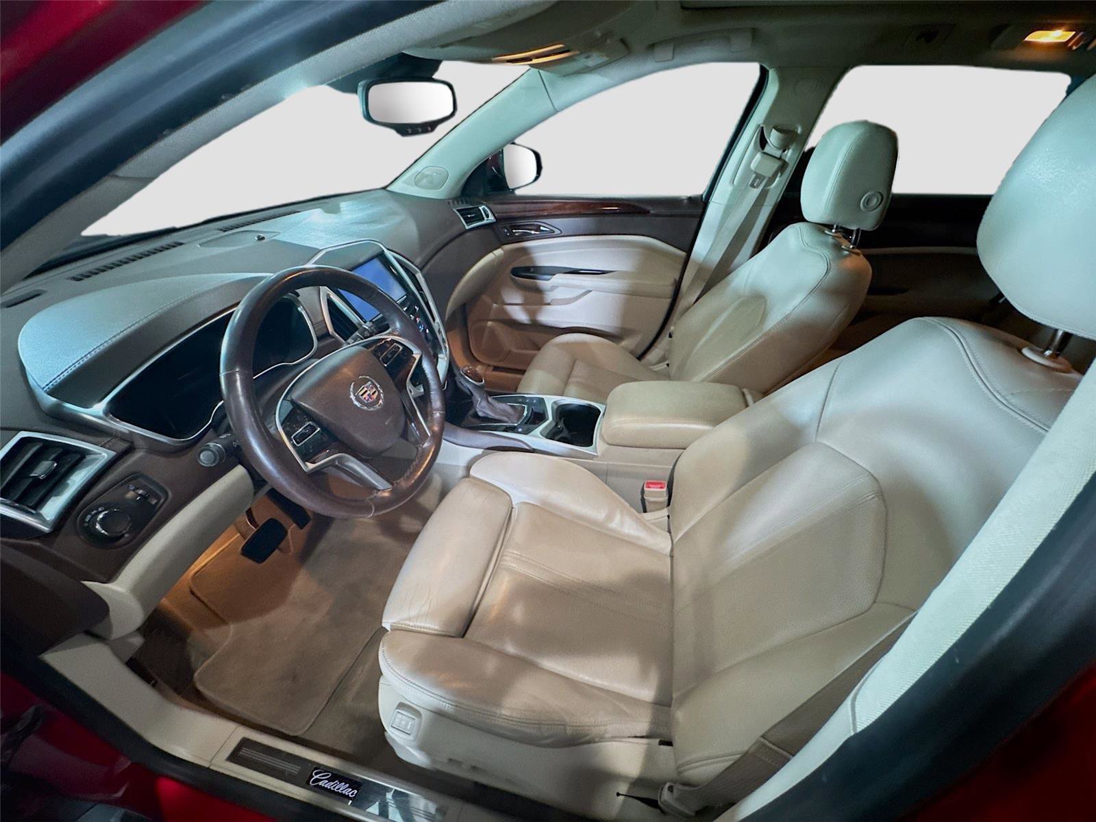 Used 2014 Cadillac SRX Luxury w/ Driver Awareness Package FWD image 11