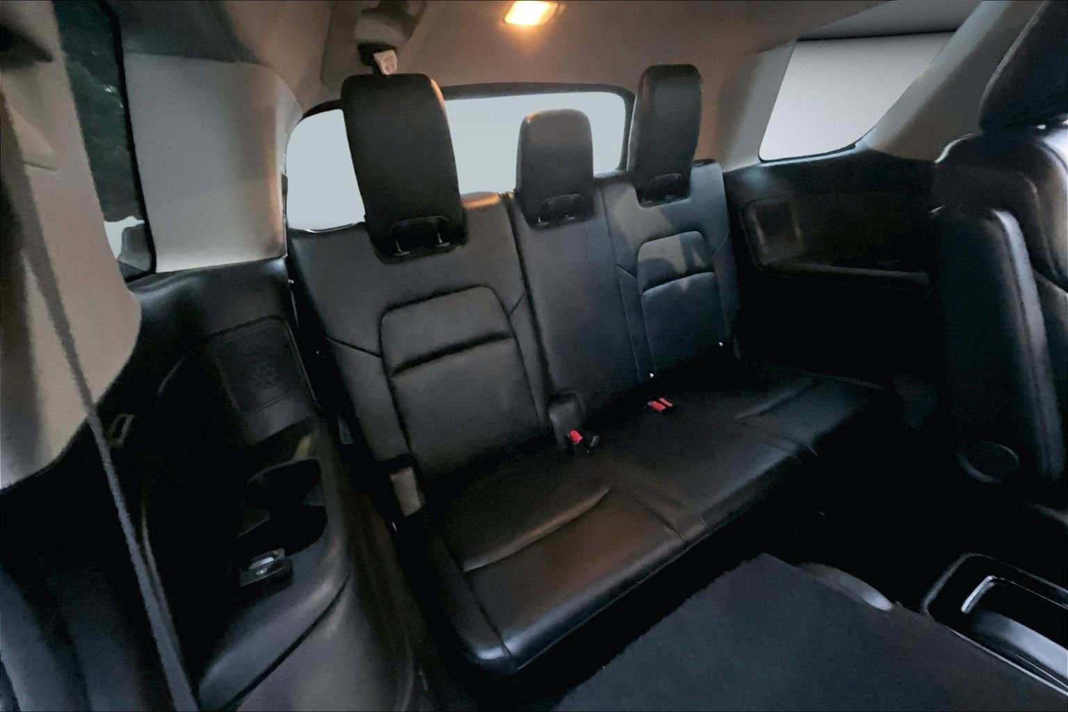 Used 2023 Nissan Pathfinder Platinum image 25