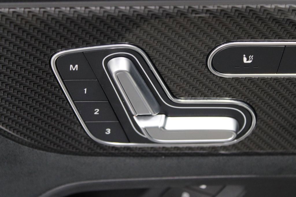 Used 2022 Mercedes-Benz GLA 35 AMG 4MATIC image 21