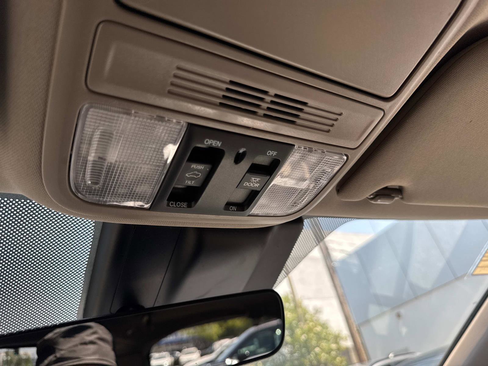 Used 2019 Honda Odyssey EX-L image 30