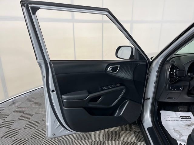 Used 2021 Kia Soul EX FWD image 14