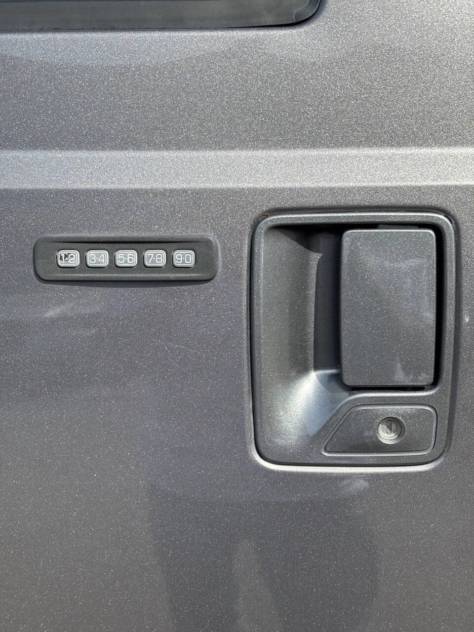 Used 2012 Ford F250 Lariat w/ Lariat Ultimate Pkg AWD/4WD image 34