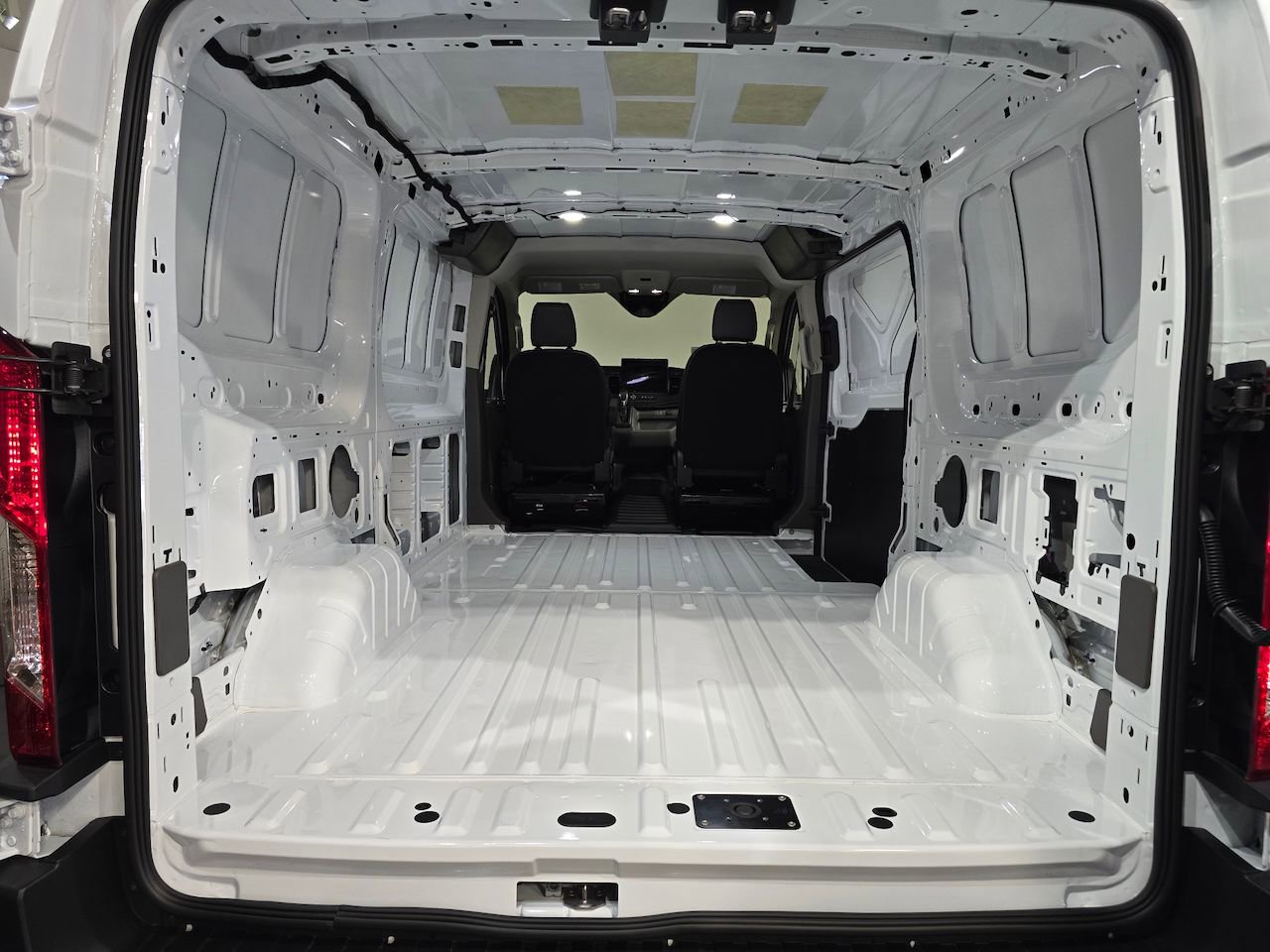 New 2025 Ford Transit 150 Low Roof RWD image 11