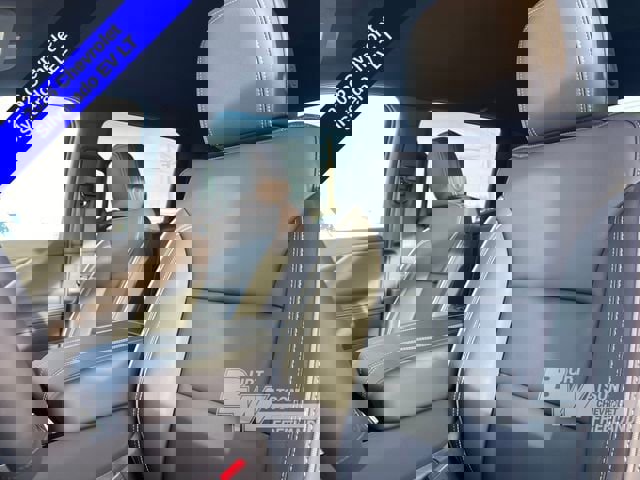 New 2026 Chevrolet Silverado EV LT image 10